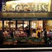 表参道　バッカス 