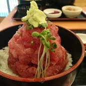 まぐろ食堂 七兵衛丸