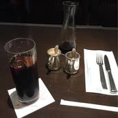 ティーラウンジ ベルクール 神戸ポート…