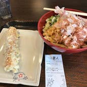 実演自家製麺うどん 甚八 井田川店