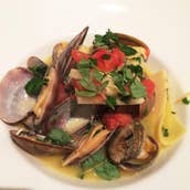 トラットリア アルベロ