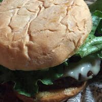 Teddy S Bigger Burgers Haleiwa Oahu Hawaii テディーズビガーバーガー ハレイワ オアフ ハワイ オアフ島ハレイワ ハンバーガー Retty