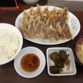 餃子のゆうた 寝屋川 中華 Retty