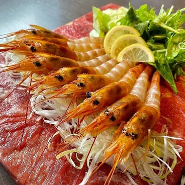 濃厚海老出汁で食す海老しゃぶ&濃厚白湯出汁で食す牛タンしゃぶしゃぶやお刺身盛合せ付き3時間飲み放題付き【柊】コース6,000円