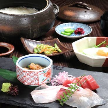 《平日価格》鮮魚の「なめろう」とお造りの御膳 2200円(税込)《土日祝は3000円(税込)》※カウンター席限定