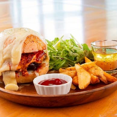 【画像提供:ホットペッパー グルメ】