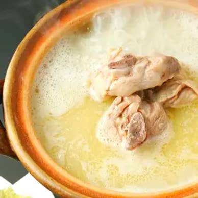 極さかえやの水炊き