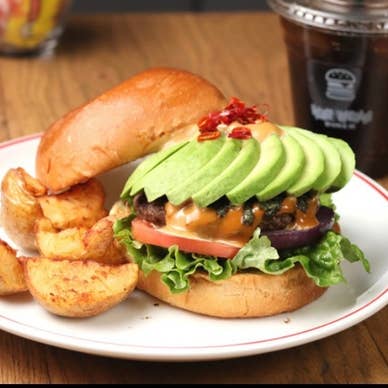 女性人気No.1 アボカドのりわさびバーガー