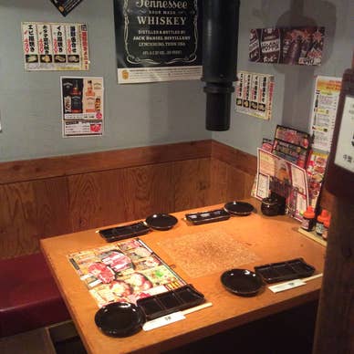 各種テーブルを揃えております！