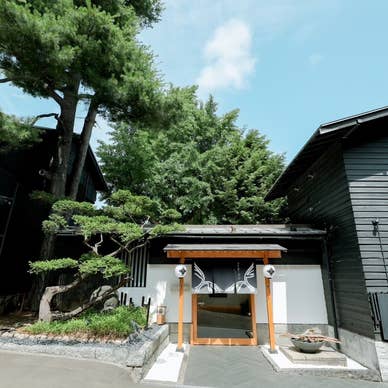 住宅街の中にひっそり佇むエルムガーデン