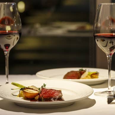 当店自慢のお肉料理をご堪能下さい。
