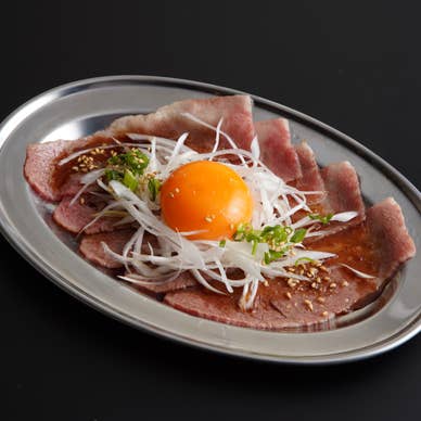 月見炙り刺し