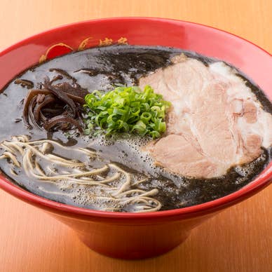 黒ラーメン