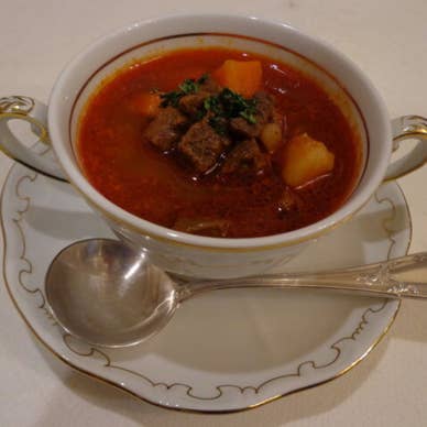 グヤーシュスープ