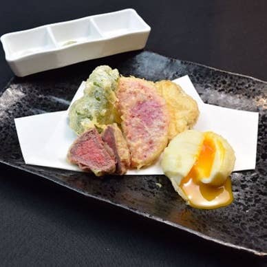 佐賀牛と季節野菜の天麩羅盛り合わせ
