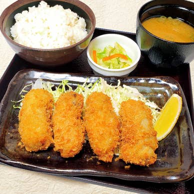 牡蠣フライ定食
