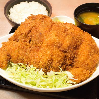 超特大チキンカツ定食