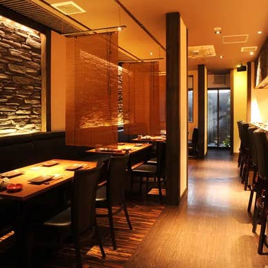 日本酒と炭火焼 藤丸　伏見/居酒屋