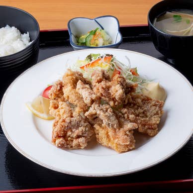 若鶏竜田揚げ定食（ランチ）