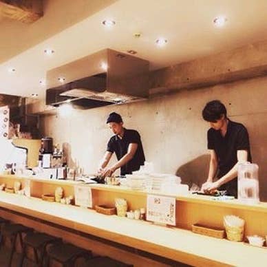 オープンカウンターと丁寧な接客♪