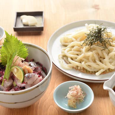 　ミニあじ彩丼と手打ちうどん