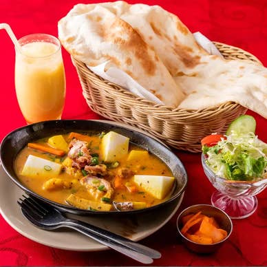 インドネパール料理 ナマステ上野キッチン