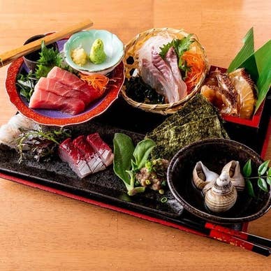 仲買人直営 ヤマヤ鮮魚店（なかがいにんちょくえい やまやせんぎょてん）