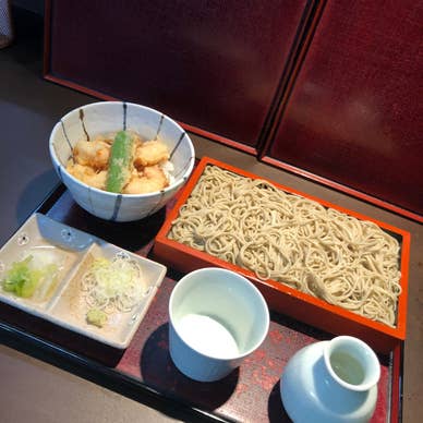 小海老天丼と二八そば（もりそば）