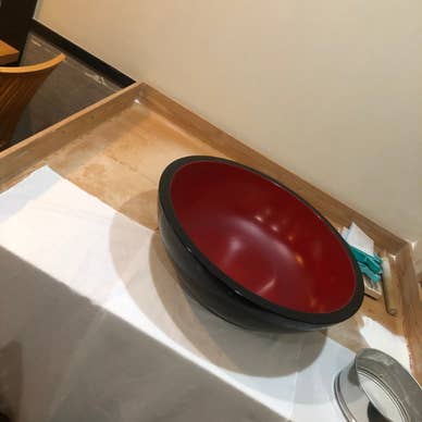 こちらで蕎麦を打っています