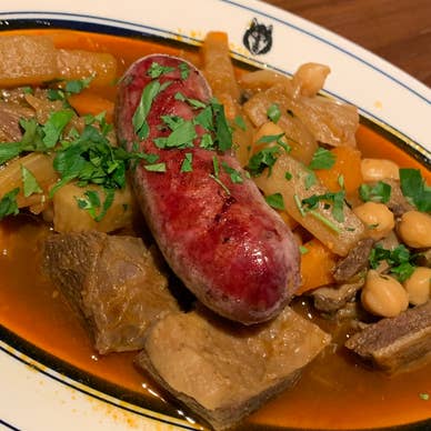 鹿バラの煮込みとサルシッチャ