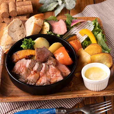 ランチプレート　牛カイノミステーキ