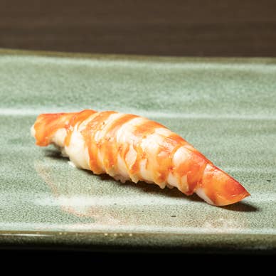 豪華食器×江戸前寿司のコラボレーション