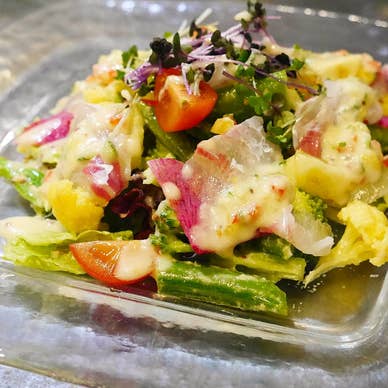 旬の新鮮な無農薬野菜をたっぷり使用