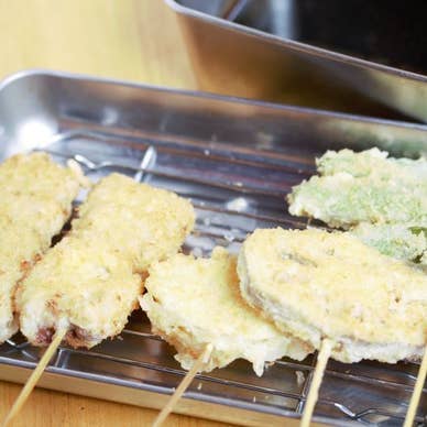 串カツ盛り合わせ
