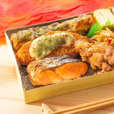 【トロン謹製】店内仕込みの特製赤坂のり弁