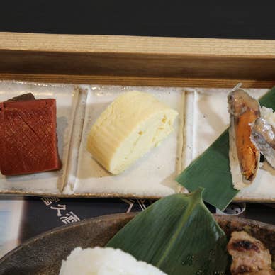 三種盛は鮒寿司かビワマス燻製からお選び頂けます