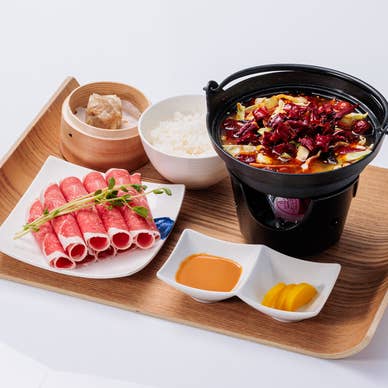 火鍋御膳(麻辣/中辛）