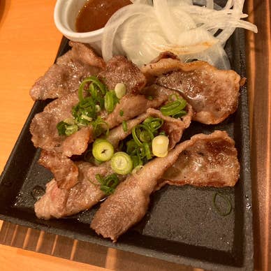 【広島名物】牛コウネの鉄板焼