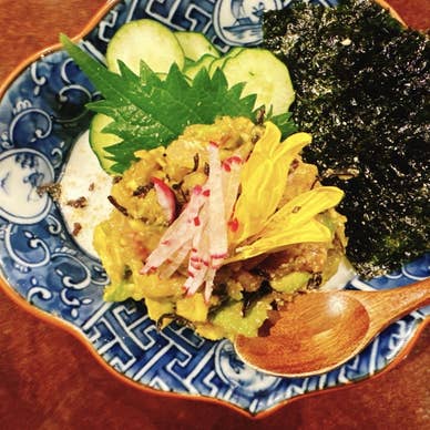 生鯵とアボカドと塩昆布のなめろう