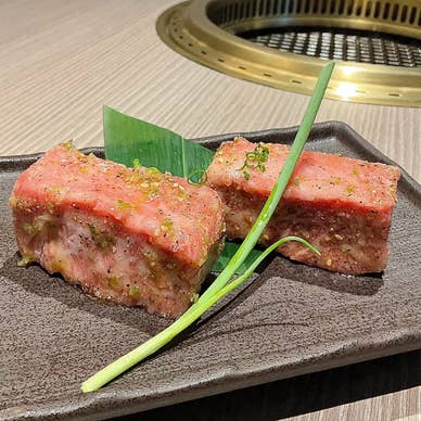 炭焼工房 朱雀門