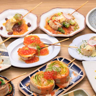 色鮮やかな「野菜肉巻き串」は満天名物！