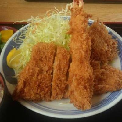 メニュー一覧 とんかつ三軒家 古河 - Retty