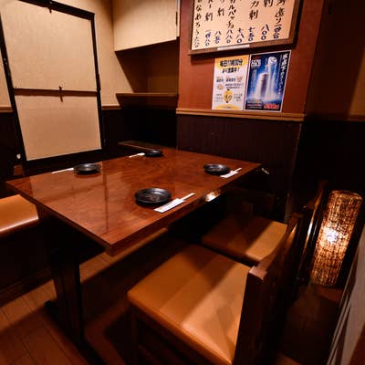 テーブル