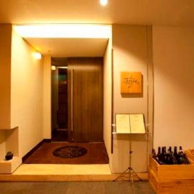 テーブル