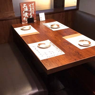 テーブル