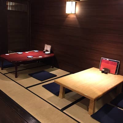 テーブル