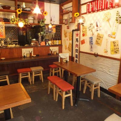 テーブル