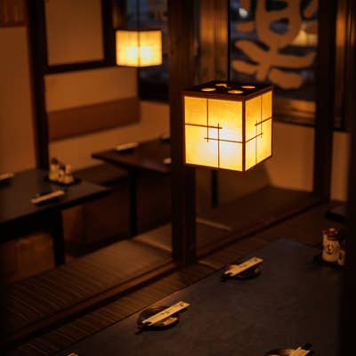 テーブル