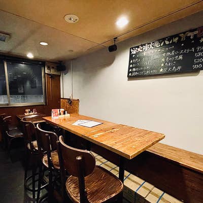 テーブル