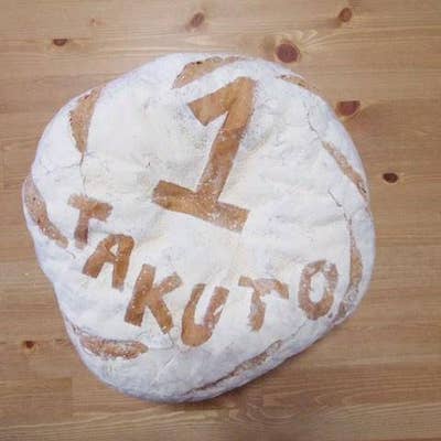 テーブル